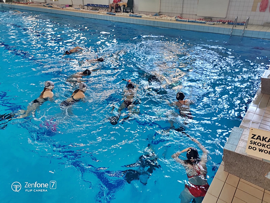 Hokej pod wodą Walenie Siemianowice Śląskie Finał WOŚP w Rudzie Śląskiej 26 I 2025